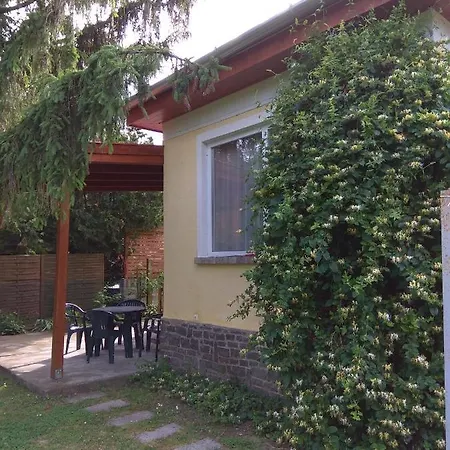 Park Nyaralohaz Ferienhaus *