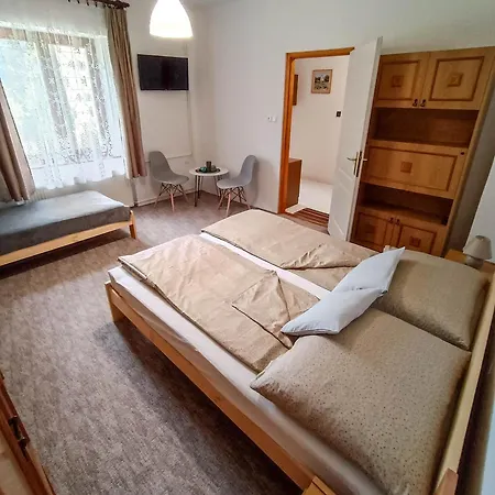 Park Nyaralohaz Semesterbostad *